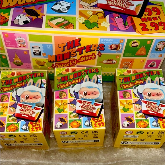 Pop Mart Wacky Mart - GRILLED SAUSAGE - Picture 3 of 11